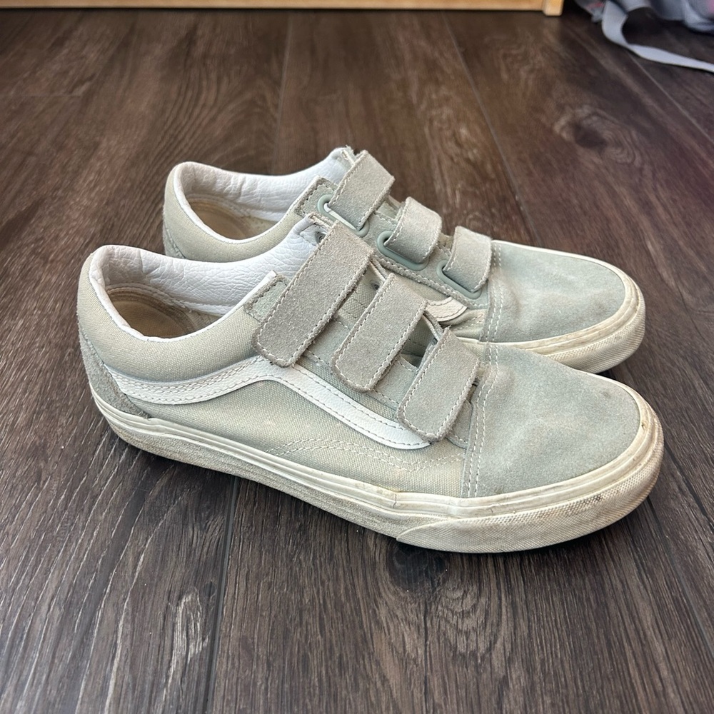Velcro vans